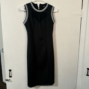 Black and white dress with a zipper in the back